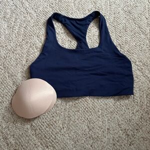 Lululemon invigorate sports bra 8